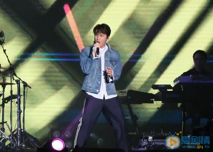 吴克群演出照 吴克群高清写真_吴克群高清剧照