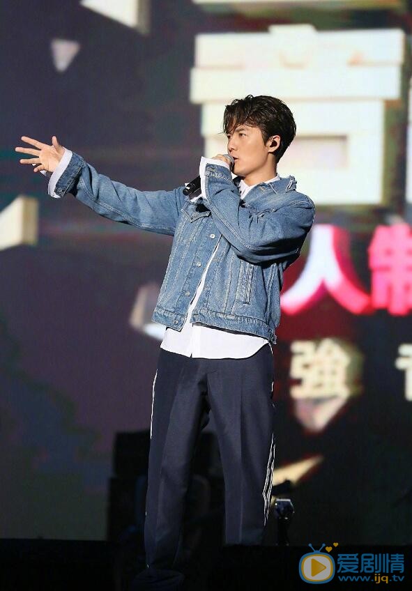 吴克群演出照 吴克群高清写真_吴克群高清剧照