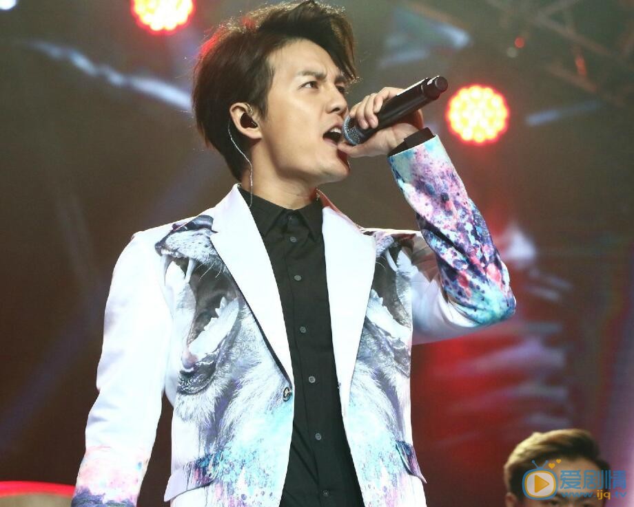 吴克群演出照 吴克群高清写真_吴克群高清剧照