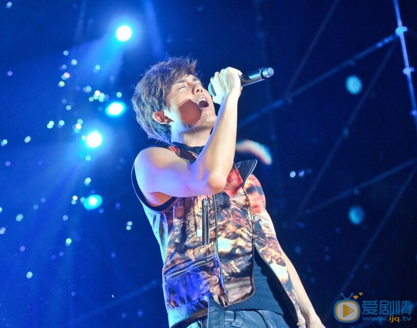 吴克群演出照 吴克群高清写真_吴克群高清剧照