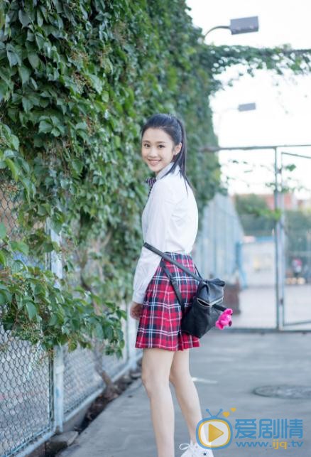 张慧雯学生写真 张慧雯高清写真_张慧雯高清剧照