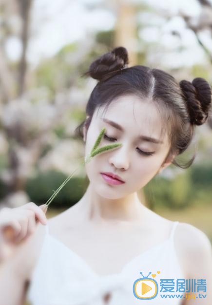 张慧雯文静写真 张慧雯高清写真_张慧雯高清剧照