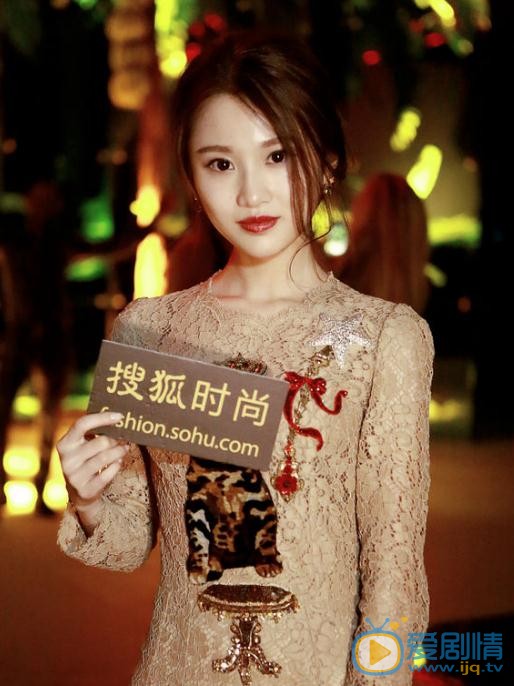 张慧雯时装周 张慧雯高清写真_张慧雯高清剧照