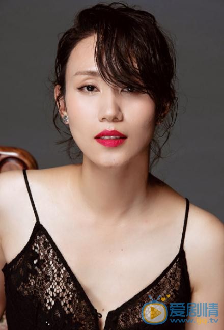 卢卓婕性感写真 卢卓婕高清写真_卢卓婕高清剧照