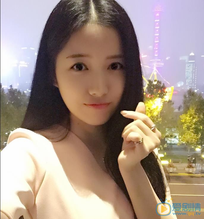 冯丽丽生活照 冯丽丽高清写真_冯丽丽高清剧照