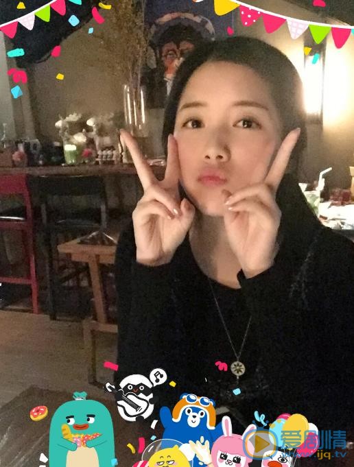 冯丽丽卖萌照 冯丽丽高清写真_冯丽丽高清剧照