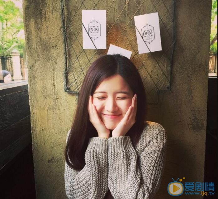 冯丽丽卖萌照 冯丽丽高清写真_冯丽丽高清剧照