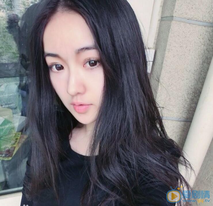 黄馨瑶生活照 黄馨瑶高清写真_黄馨瑶高清剧照