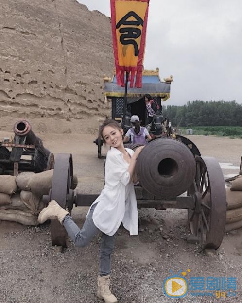 叶丽娜片场照 叶丽娜高清写真_叶丽娜高清剧照