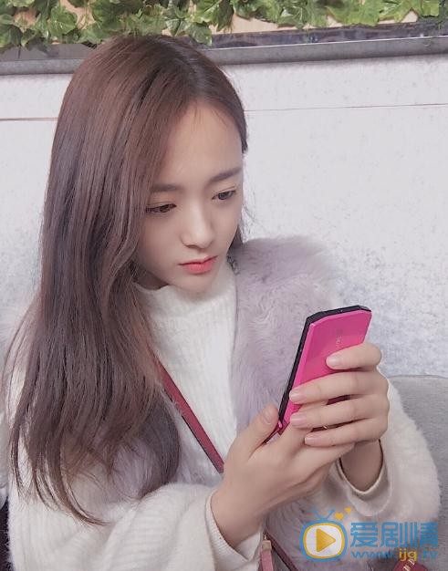 叶丽娜生活照 叶丽娜高清写真_叶丽娜高清剧照