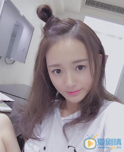 叶丽娜生活照 叶丽娜高清写真_叶丽娜高清剧照