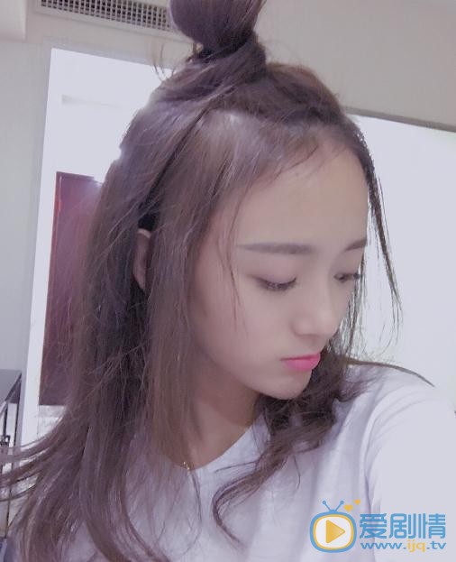 叶丽娜生活照 叶丽娜高清写真_叶丽娜高清剧照