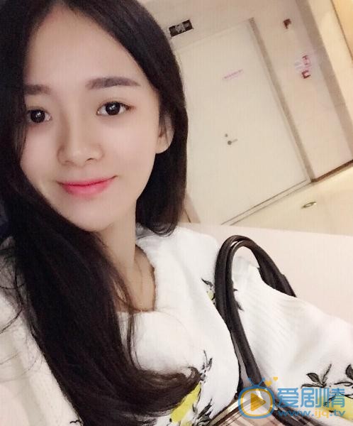 叶丽娜生活照 叶丽娜高清写真_叶丽娜高清剧照