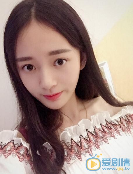 叶丽娜生活照 叶丽娜高清写真_叶丽娜高清剧照