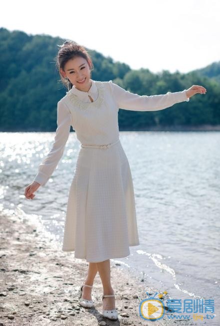 王婉中清纯写真 王婉中高清写真_王婉中高清剧照