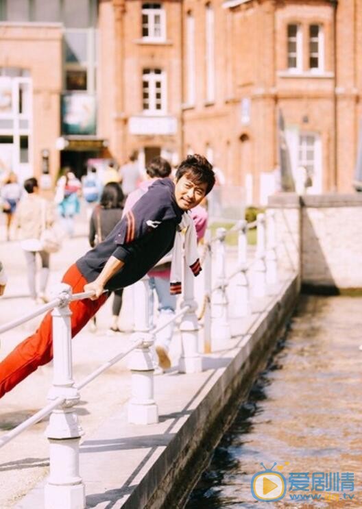 黄俊鹏时尚街拍 黄俊鹏高清写真_黄俊鹏高清剧照