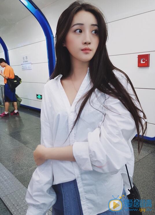 刘佳清纯照 刘佳高清写真_刘佳高清剧照