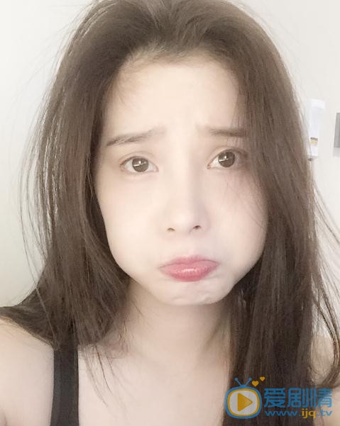 易易紫生活照 易易紫高清写真_易易紫高清剧照