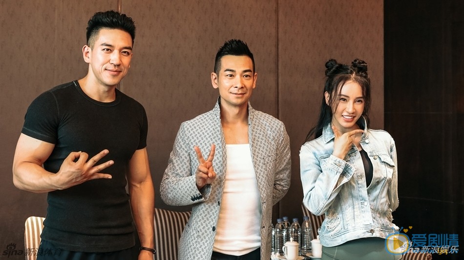 母其弥雅活动照 母其弥雅高清写真_母其弥雅高清剧照