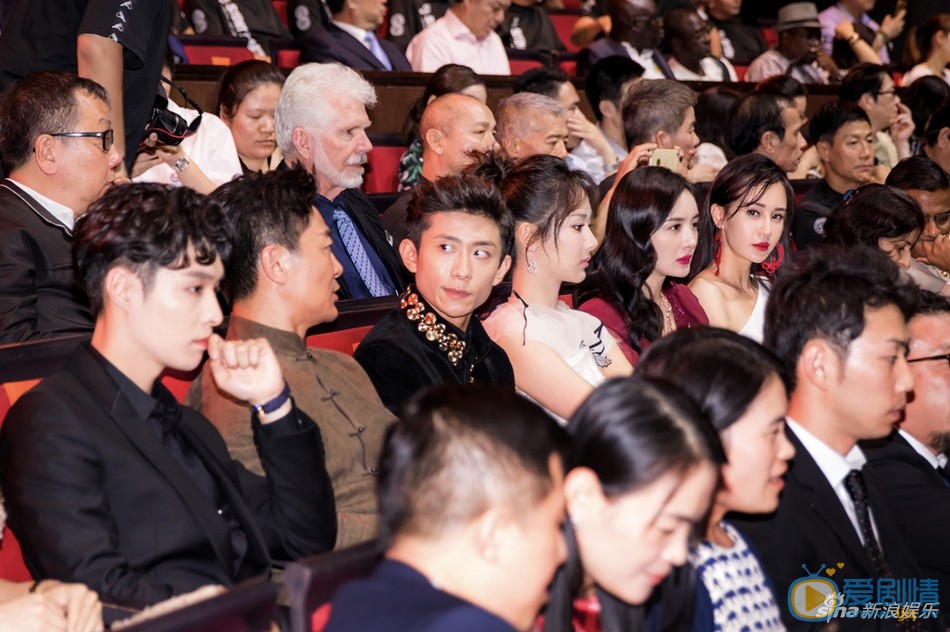 母其弥雅活动照 母其弥雅高清写真_母其弥雅高清剧照