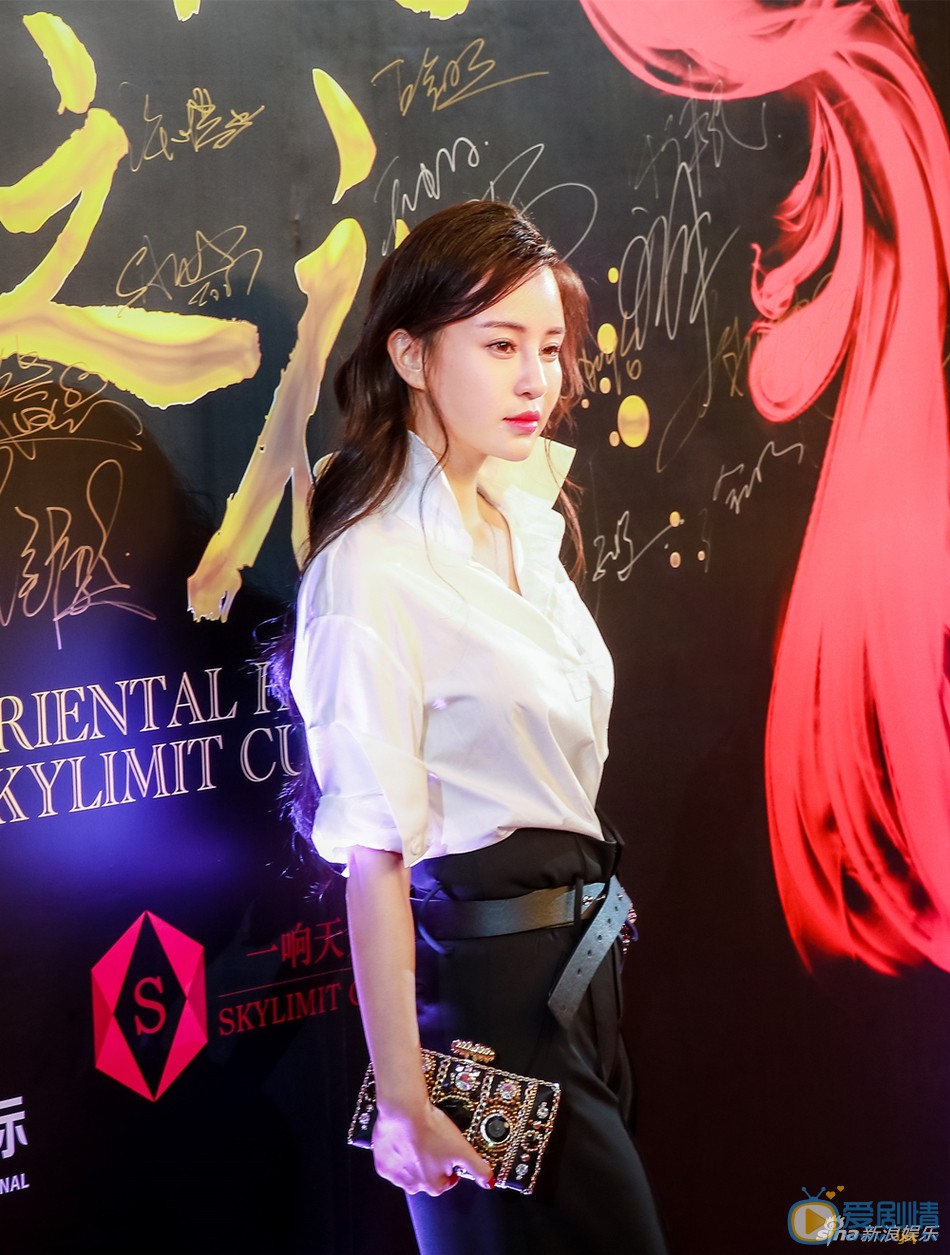 母其弥雅活动照 母其弥雅高清写真_母其弥雅高清剧照