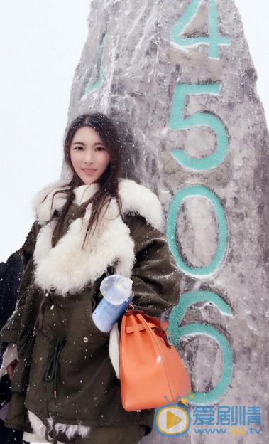王君瑜雪地照 王君瑜高清写真_王君瑜高清剧照