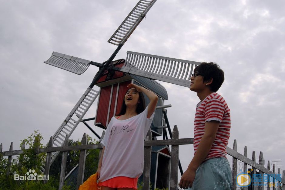 刘美含《夏日甜心》剧照 刘美含高清写真_刘美含高清剧照