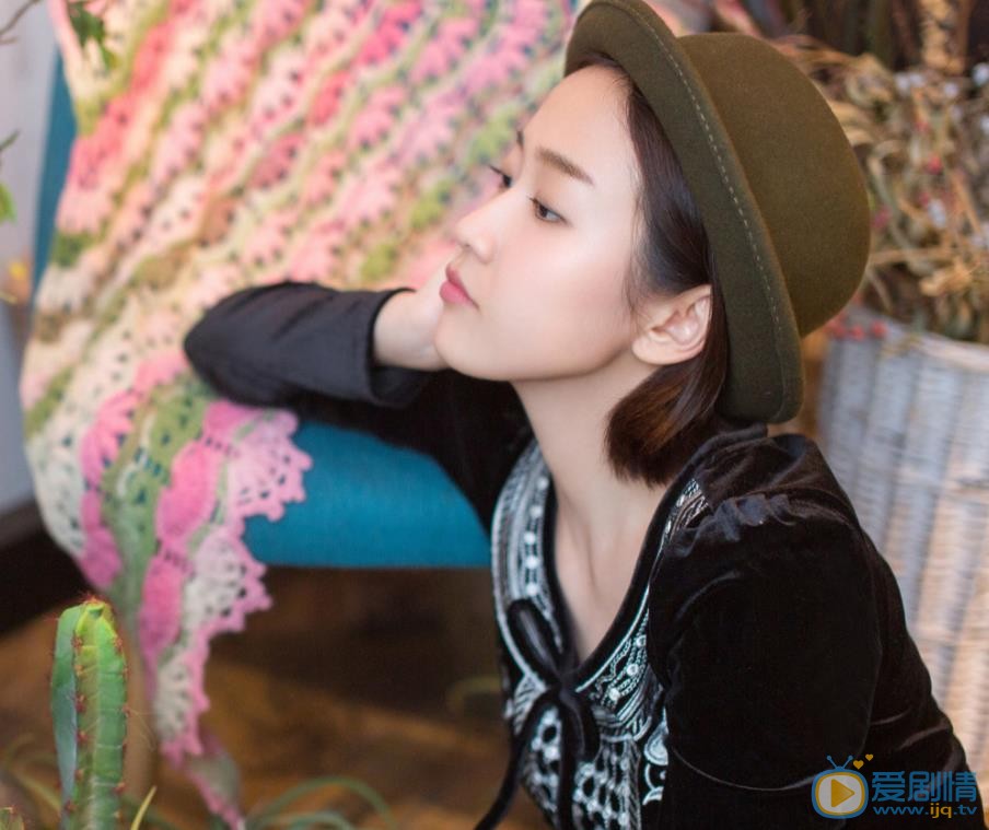 刘美含时尚写真 刘美含高清写真_刘美含高清剧照