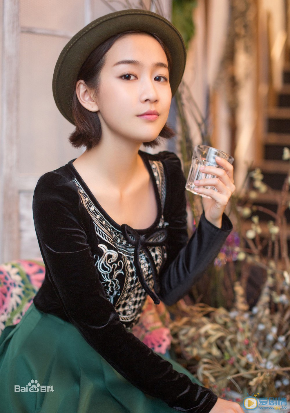 刘美含时尚写真 刘美含高清写真_刘美含高清剧照