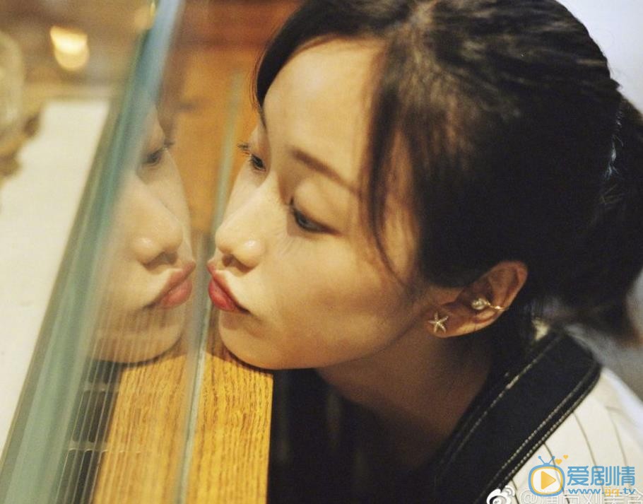 刘美含街拍大片 刘美含高清写真_刘美含高清剧照