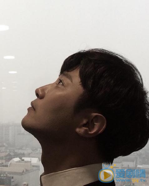 晋久生活照 晋久高清写真_晋久高清剧照