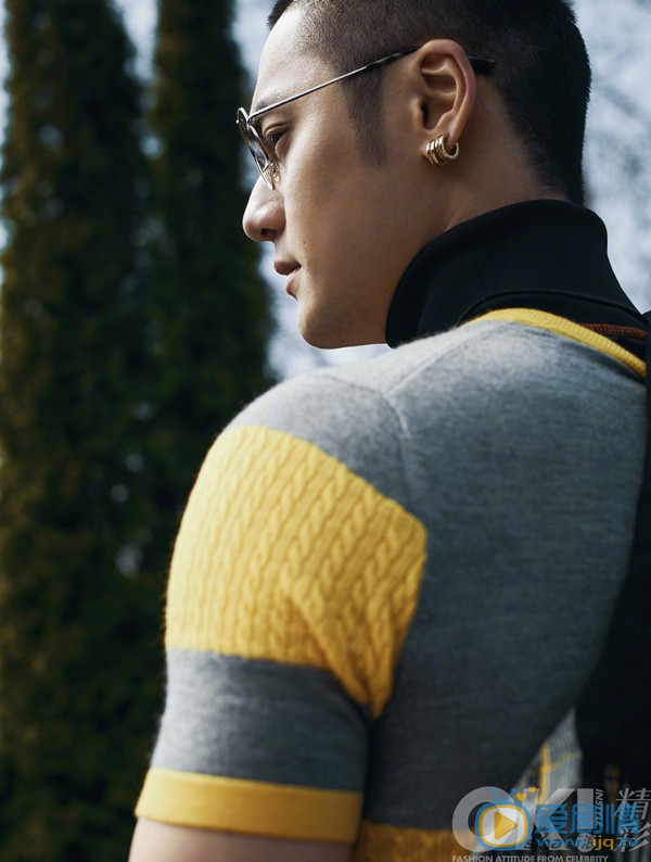 蒋劲夫街拍时刻 蒋劲夫高清写真_蒋劲夫高清剧照