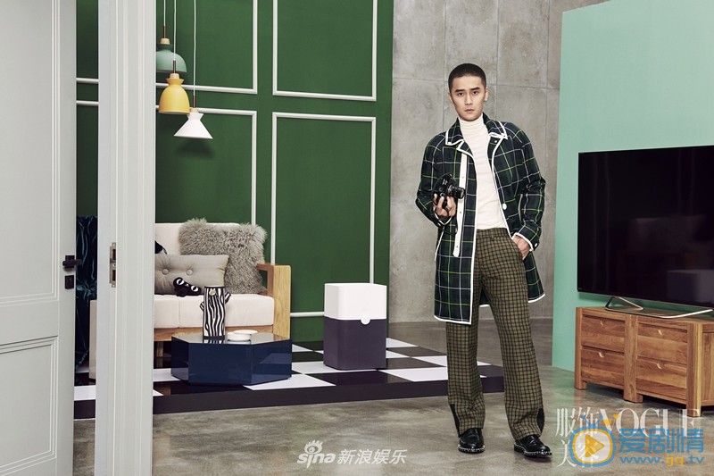 蒋劲夫街拍时刻 蒋劲夫高清写真_蒋劲夫高清剧照