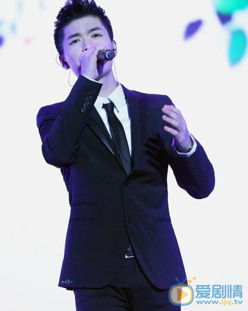 宁桓宇舞台照 宁桓宇高清写真_宁桓宇高清剧照
