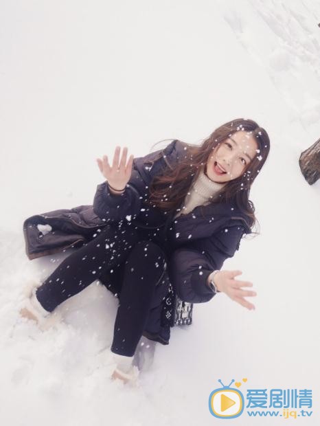 蒋林伶雪地照 蒋林伶高清写真_蒋林伶高清剧照