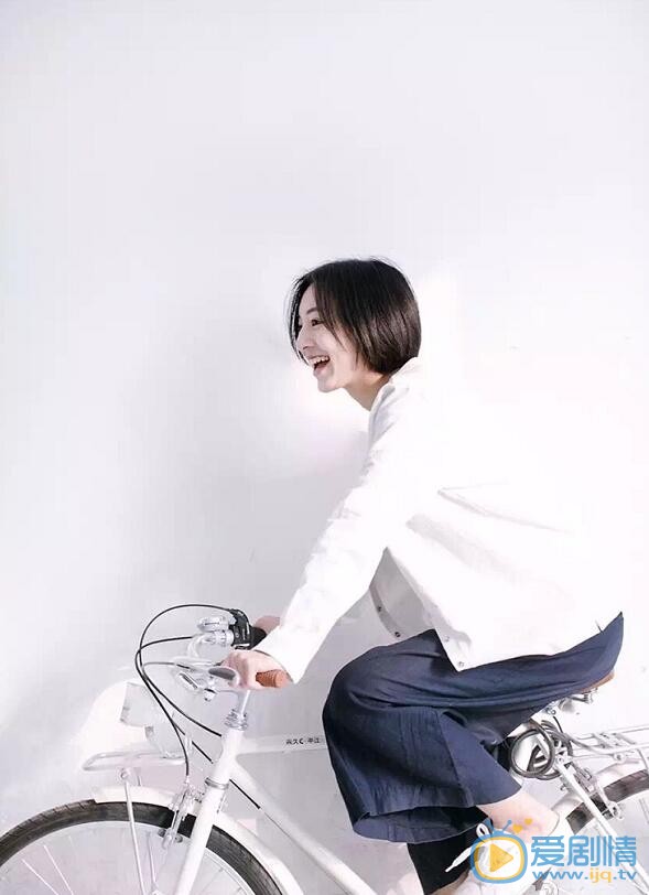 吴雅君文艺写真 吴雅君高清写真_吴雅君高清剧照