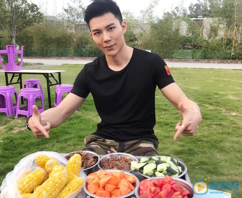 柳扬生活照 柳扬高清写真_柳扬高清剧照