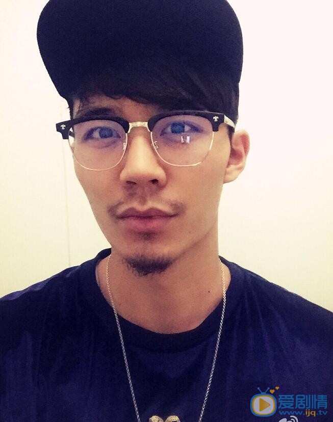 柳扬生活照 柳扬高清写真_柳扬高清剧照