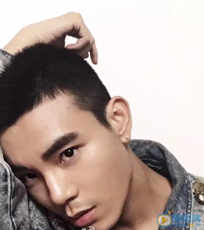 李感阳光写真 李感高清写真_李感高清剧照