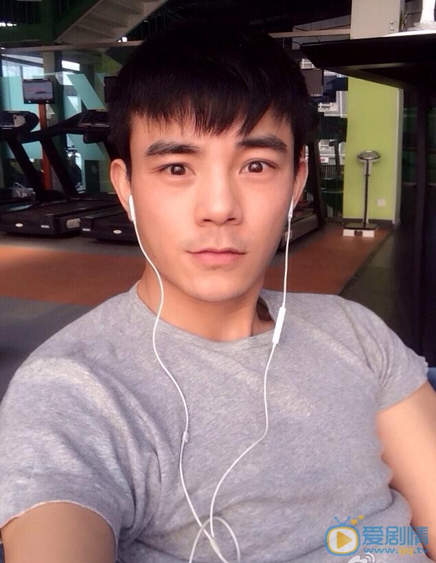 李感生活照 李感高清写真_李感高清剧照