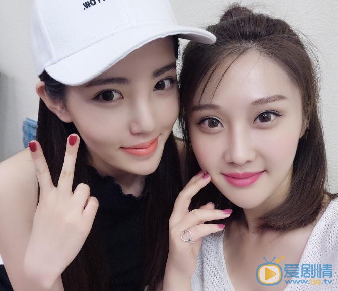 傅姝阳与人合照 傅姝阳高清写真_傅姝阳高清剧照