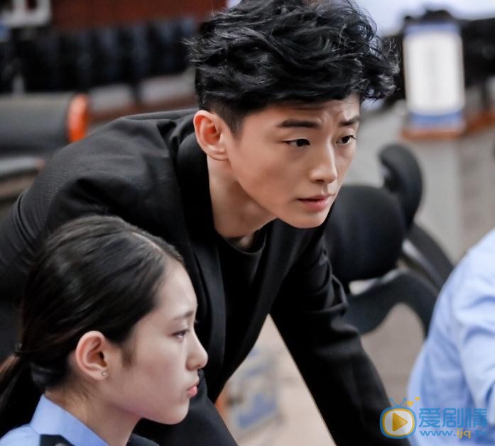 李德龙《左眼诡事》剧照 李德龙高清写真_李德龙高清剧照
