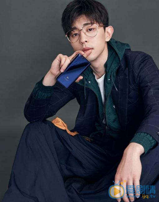 邓伦杂志大片 邓伦高清写真_邓伦高清剧照