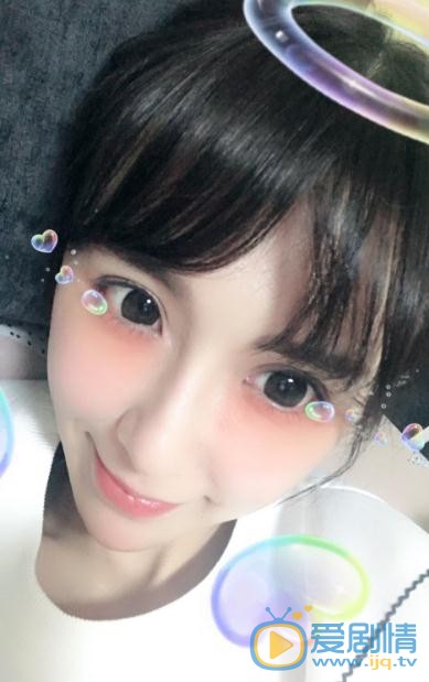 刘倩妤卖萌照 刘倩妤高清写真_刘倩妤高清剧照