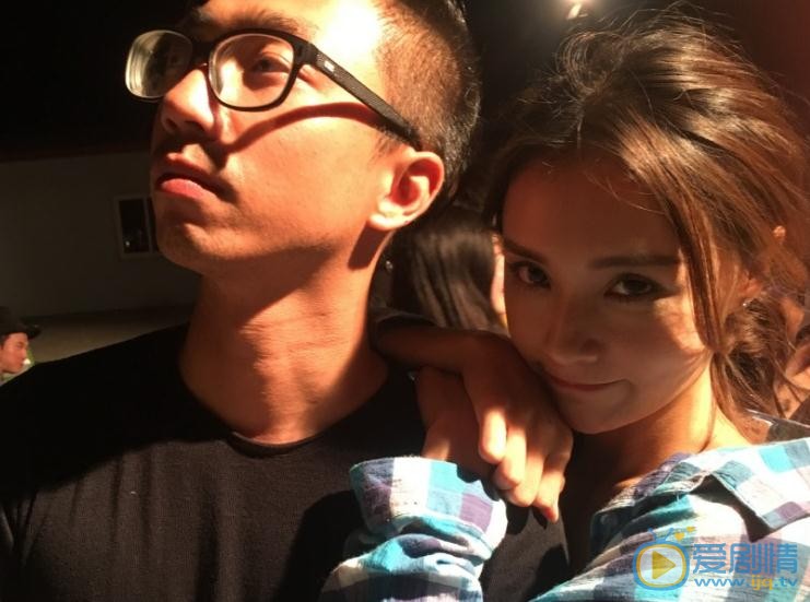 刘倩妤与人合照 刘倩妤高清写真_刘倩妤高清剧照