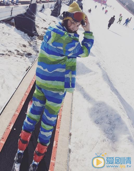 刘倩妤雪地照 刘倩妤高清写真_刘倩妤高清剧照