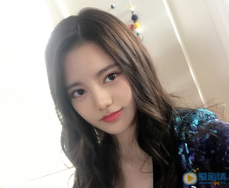 孙珍妮卖萌照 孙珍妮高清写真_孙珍妮高清剧照