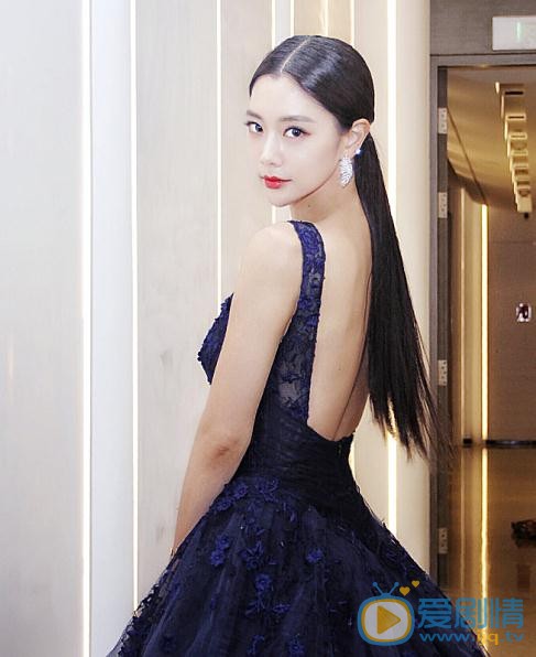 李成敏活动照 李成敏高清写真_李成敏高清剧照