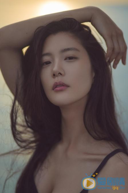 李成敏性感写真 李成敏高清写真_李成敏高清剧照