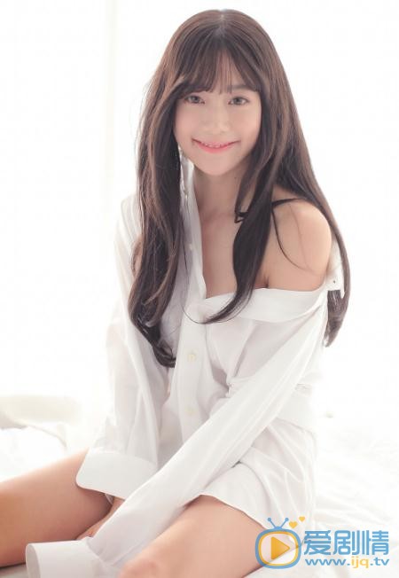 李成敏白色写真 李成敏高清写真_李成敏高清剧照
